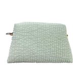 Nubi Travel Pouch  (without instruction and pattern) in "Sutekini (Fantastic) Handmade, September 2025 Issue"