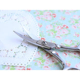 Tip Curved Scissors with Large Rings, 709 JANOME